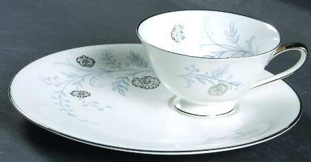 Enchanting Snack Plate & Cup Set