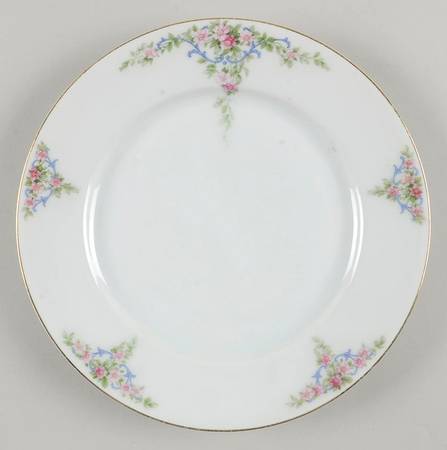 The Eton Luncheon Plate