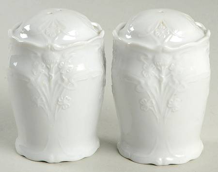 Fortuna White Salt & Pepper Set