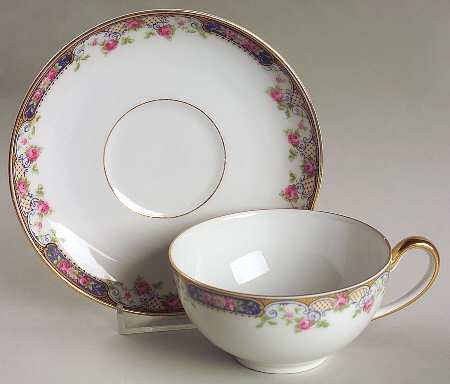 Franklin Flat Cup & Saucer Set
