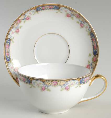 Franklin Flat Cup & Saucer Set