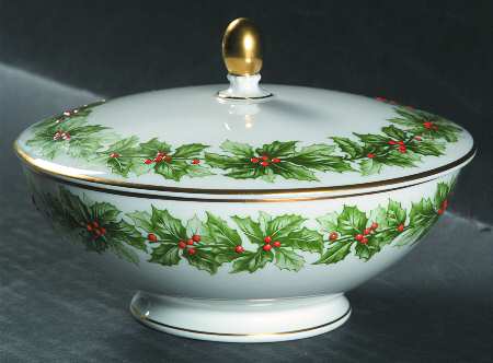 Holly Sugar Bowl & Lid