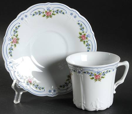 Isabelle Flat Cup & Saucer Set