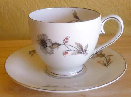 The Kennet Footed Cup & Saucer Set