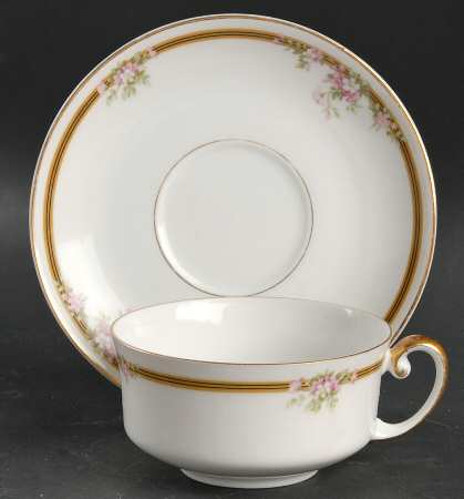 Kingston Flat Cup & Saucer Set