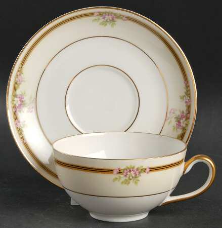 Madison Flat Cup & Saucer Set