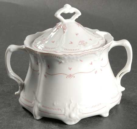 Marie Rouge Creamer