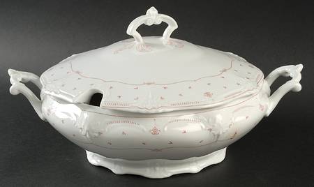 Marie Rouge Round Covered Vegetable