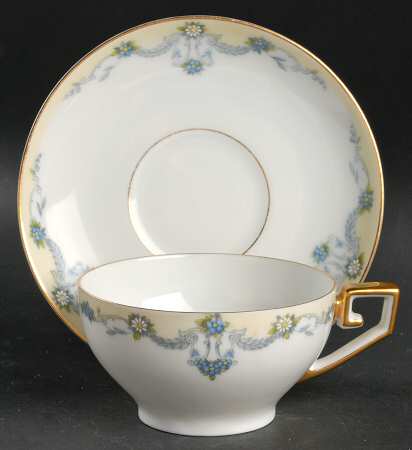 Mayfair Flat Cup & Saucer Set