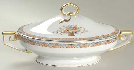 Melrose Oval Covered Vegetable