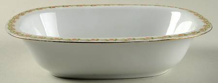 The Mettenburg 9" Oval Vegetable Bowl