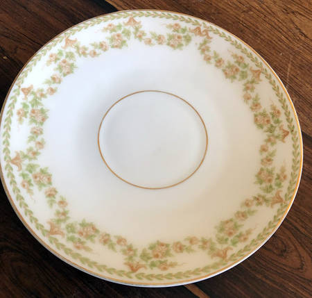 Newport Saucer