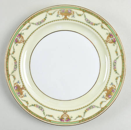 The Newton Luncheon Plate