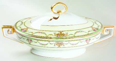 The Newton Oval Covered Vegetable