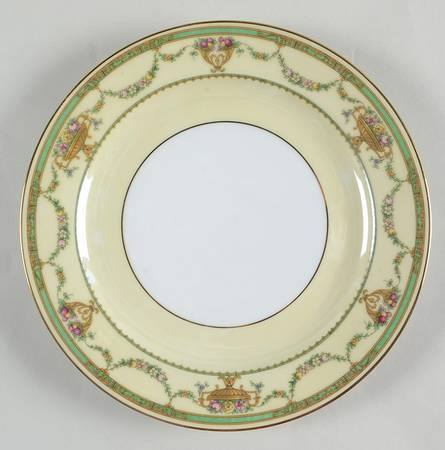 The Newton Salad Plate