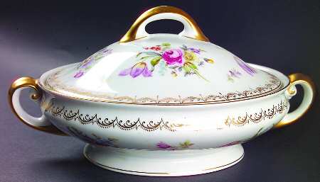 Old Meissen Round Covered Vegetable