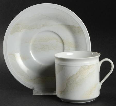 Palazzo Flat Cup & Saucer Set