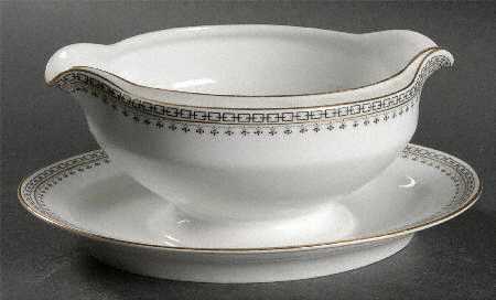 Portland Gravy Boat with Attached Underplate