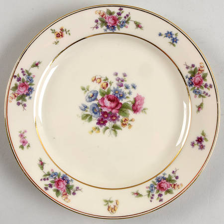 Queen's Rose Smooth #4416 Salad Plate