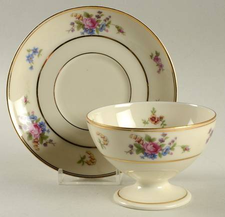 Queen's Rose Smooth #4416 China Sherbet with Underplate