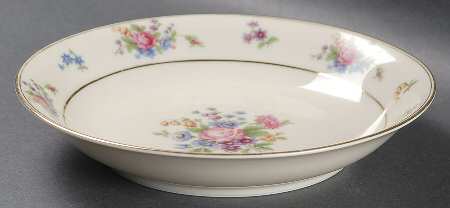 Queen's Rose Smooth #4416 Coupe Soup Bowl