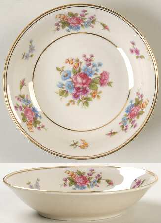 Queen's Rose Smooth #4416 Fruit/Dessert (Sauce) Bowl