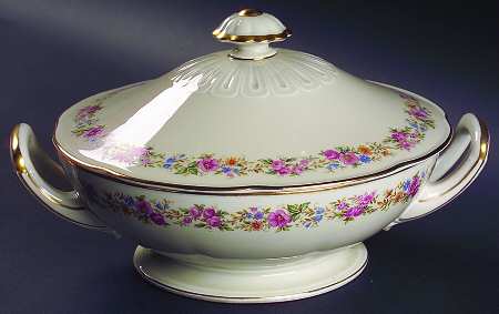 Rosedale Round Covered Vegetable