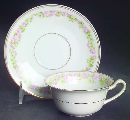 Rosedale Flat Cup & Saucer Set