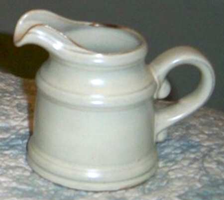 Sandstone Creamer