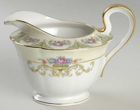 The Shannon (White Border) Creamer