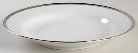 The Silverton Large Rim Soup Bowl