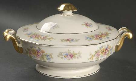 Springtime (Germany) Round Covered Vegetable
