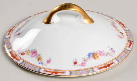 The Stafford Lid for Round Vegetable