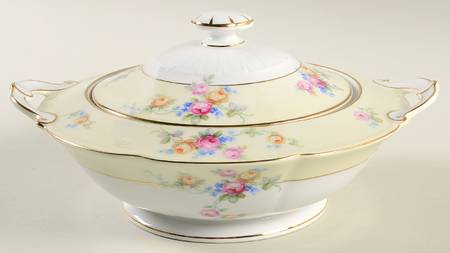 The Tilbury Round Covered Vegetable