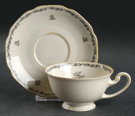 TIR6 Footed Cup & Saucer Set