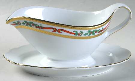 TIR78 Gravy Boat with Attached Underplate