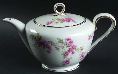 Trellis Teapot & Lid
