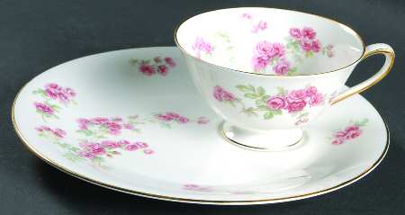 Trellis Snack Plate & Cup Set