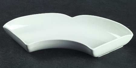 White Fleur 12-Piece Hors d'Oevre (10 1/2" Sections)