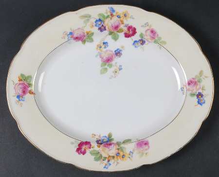 The Wilton 12" Oval Serving Platter