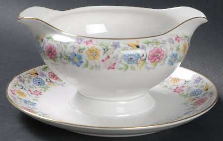 Williamsburg Gravy Boat with Attached Underplate