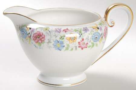 Williamsburg Creamer