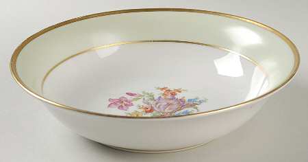 Wilton 8" Round Vegetable Bowl