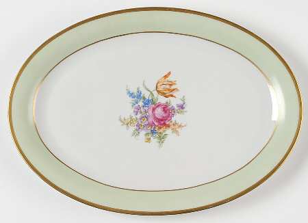 Wilton 13" Oval Serving Platter