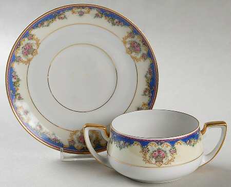 Windsor Flat Bouillon Cup & Saucer