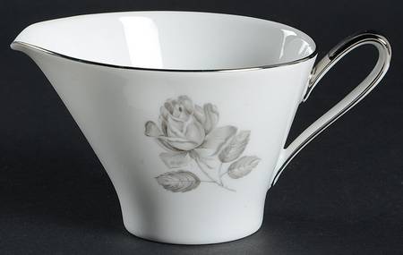 Ebony Rose Creamer