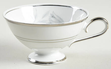 Enchantment Footed Cup