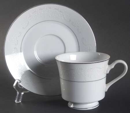 Lovelace Footed Cup & Saucer Set