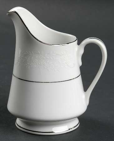 Lovelace Creamer