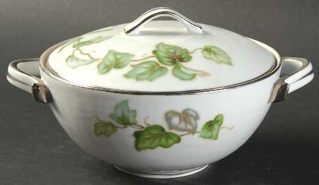 Virginia Sugar Bowl & Lid